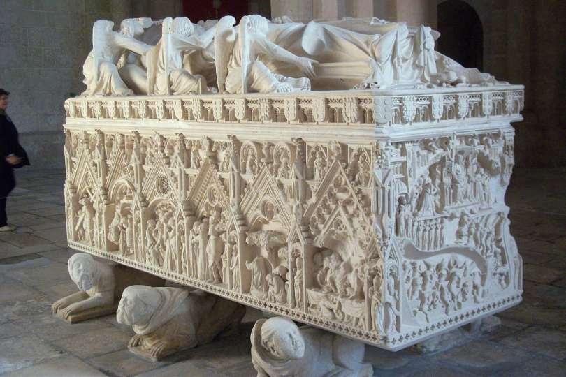 イネスの棺/サンタ・マリア修道院