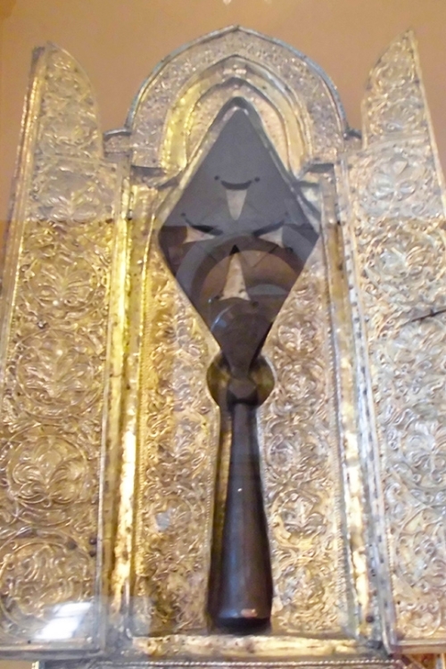 エチミアジン大聖堂所蔵『ロンギヌスの槍』