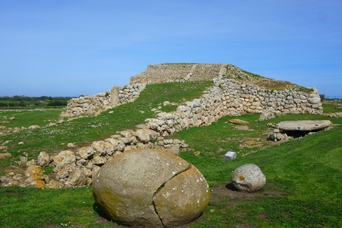 モンテ・デコッディの古代遺跡(サルディーニャ島)