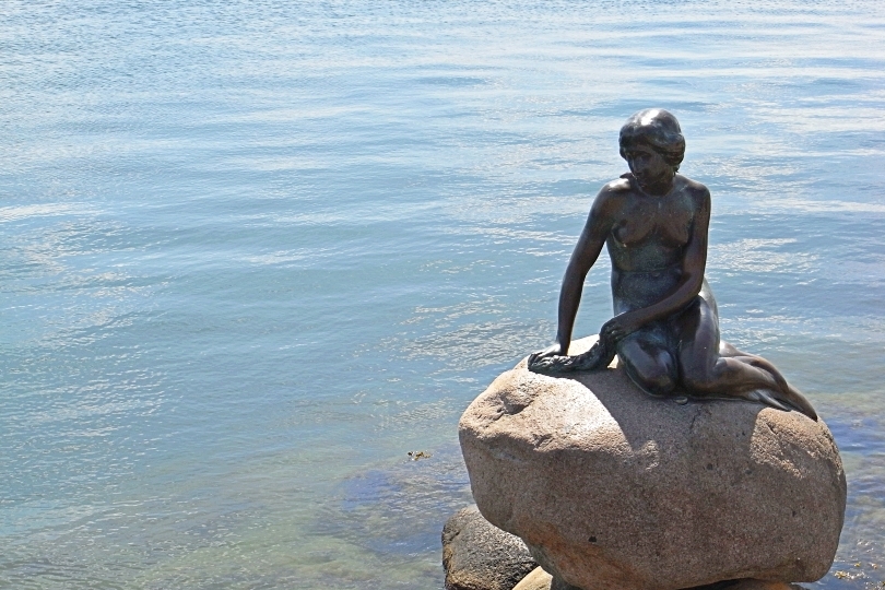 人魚姫の像／コペンハーゲン